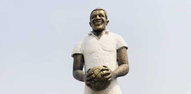  Cameroun – Reconnaissance : la stèle de Mbappé Leppe rénovée