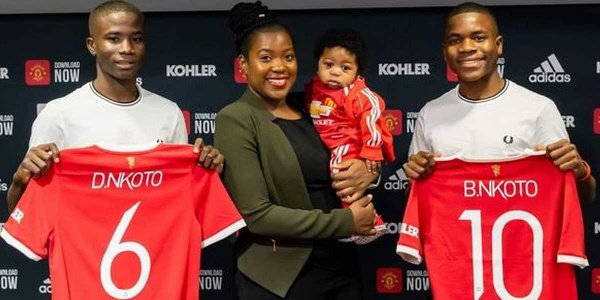 Cameroun - Deux camerounais signent à Manchester United. Actualité au Cameroun