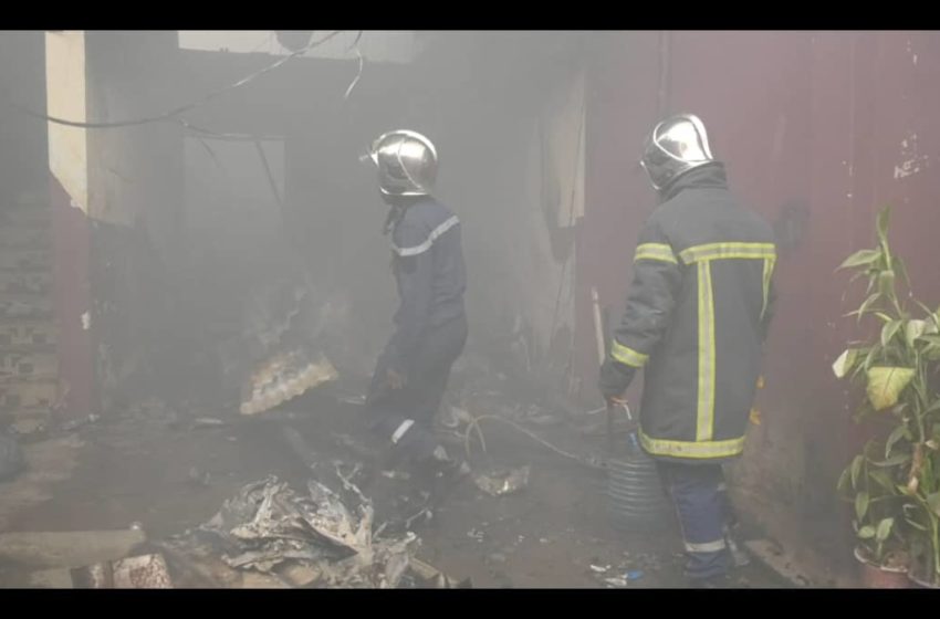  Cameroun – Douala : un incendie réduit un bâtiment en cendre