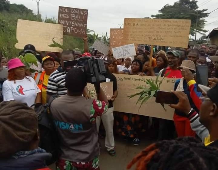  Douala : Mouvement d’humeur des habitants de Japoma contre les déguerpissements annoncés