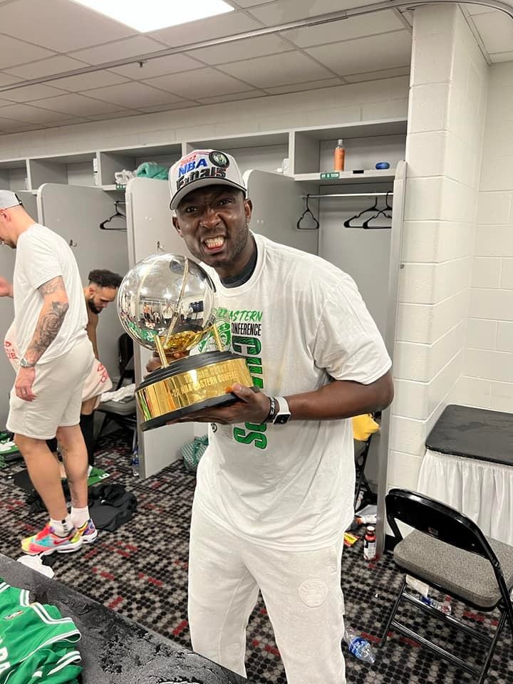 NBA un camerounais champion de la conférence Est avec Boston. Actualités au Cameroun et à l'international