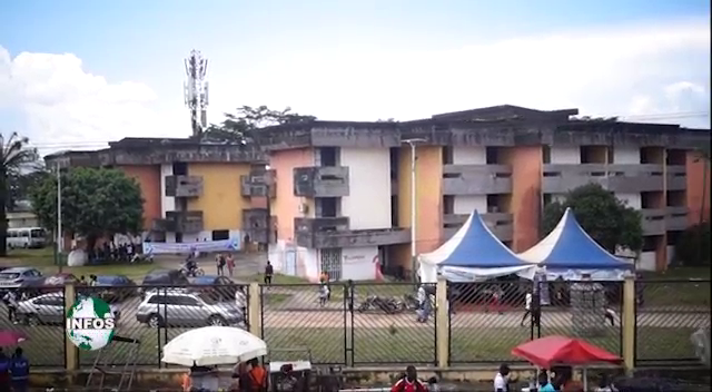  Université de Douala: les étudiants privés de toilettes depuis deux ans