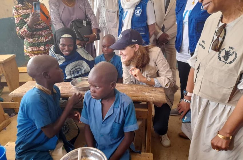  PAM : la princesse Sarah Zeid de Jordanie promeut l’égalité et l’autonomisation des sexes au côté du gouvernement camerounais.