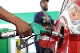  Cameroun: l’agence américaine Fitch annonce une nouvelle hausse des prix du carburant à la pompe