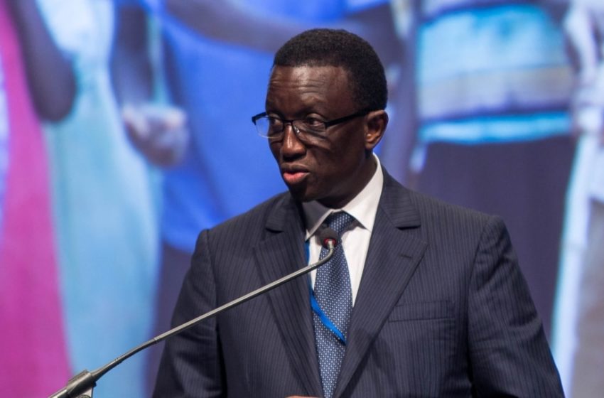  Présidentielle au Sénégal : Amadou Ba candidat officiel du camp MackySall