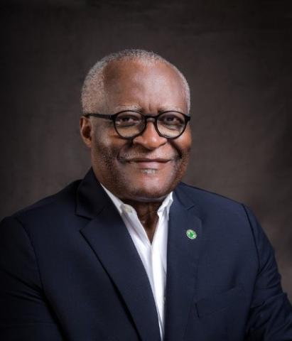 Présidentielle 2025 : Akere Muna saisit le Conseil constitutionnel pour faire déclarer Paul Biya inéligible