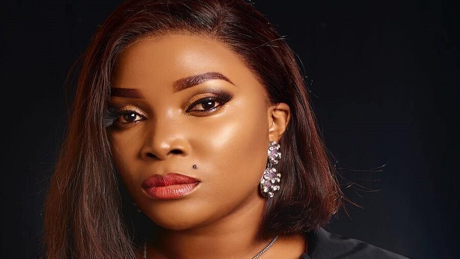 “Porte 112” : Emy Dany Bassong frappe encore fort !