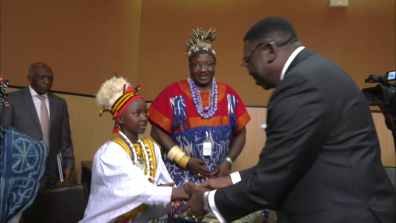 Présidentielle 2025 : quand les trônes de l’Ouest se tournent vers Paul Biya