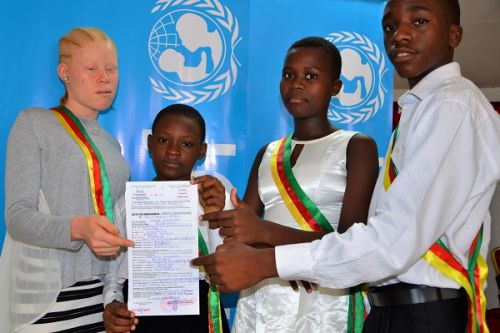 Cameroun : 270 000 « enfants fantômes » en quête d’identité