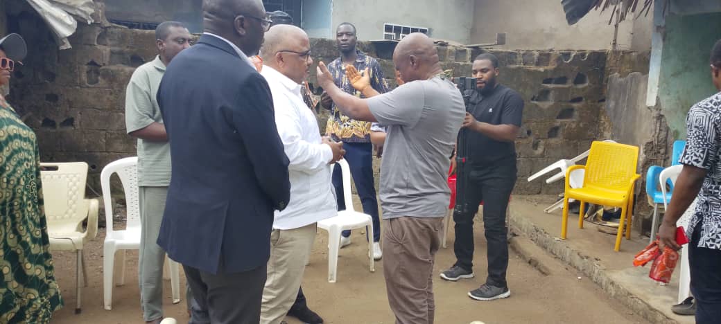 Tragédie de Tiko : Joshua Osih en première ligne auprès des victimes