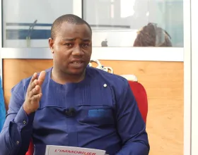 Journaliste Brand Kamga écroué à Kondengui : les détails d’une affaire controversée