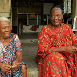 Vie de seniors : la difficile cohabitation en famille. Actualité du Cameroun