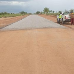 Cameroun - Route Makalingai-Tokombéré : la rareté des granulats freine les travaux. Actualité au Cameroun