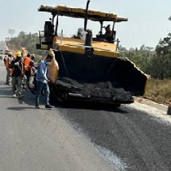 Section Mankim-Meteing: la couche de base réalisée sur près de 60 km. Actualité au Cameroun