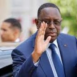 Sénégal : la présidentielle fixée au 24 mars